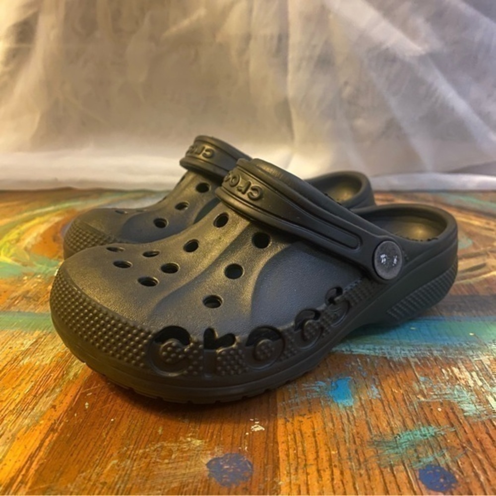 Really Clean Size C12 Kids Crocs Classic Clogs in Black